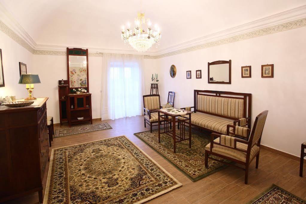 Agriturismo Serrafiori Casa Serrafiori Buitenkant foto