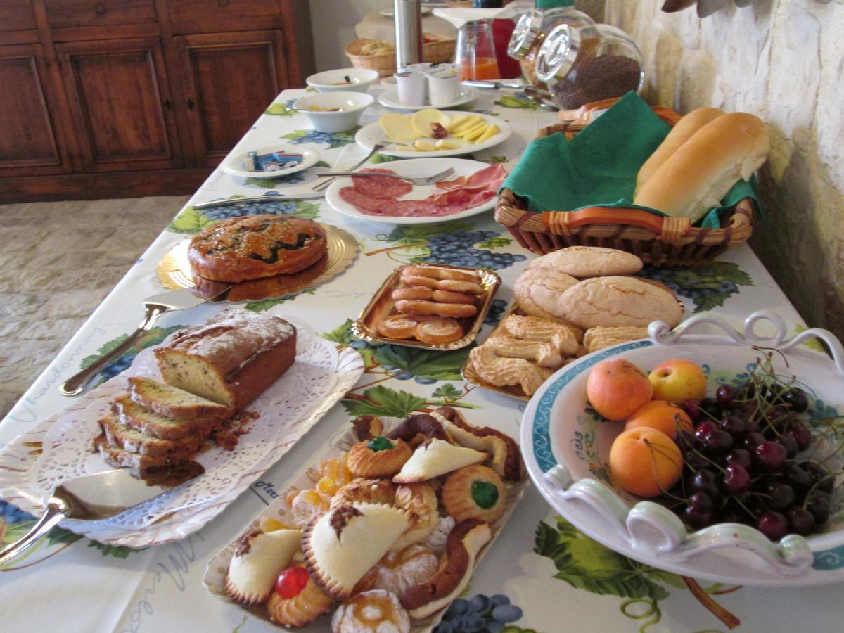 Agriturismo Serrafiori Casa Serrafiori Buitenkant foto