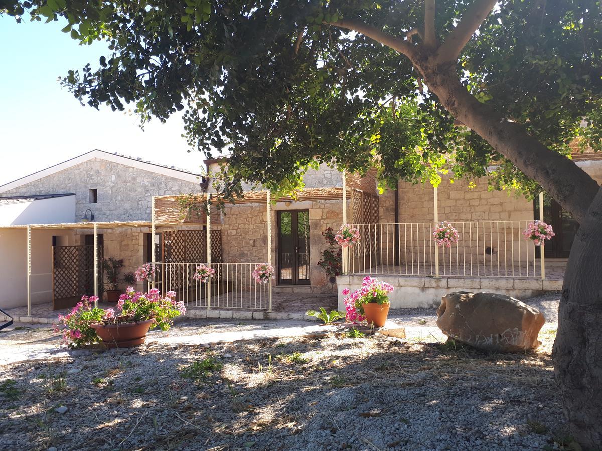 Agriturismo Serrafiori Casa Serrafiori Buitenkant foto